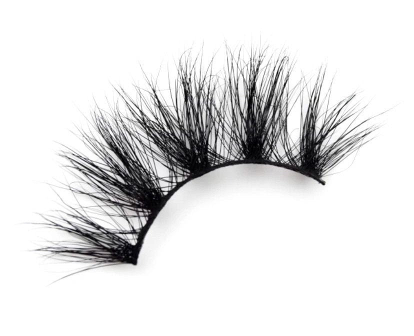 Luver Girl • 25mm Mink Lashes
